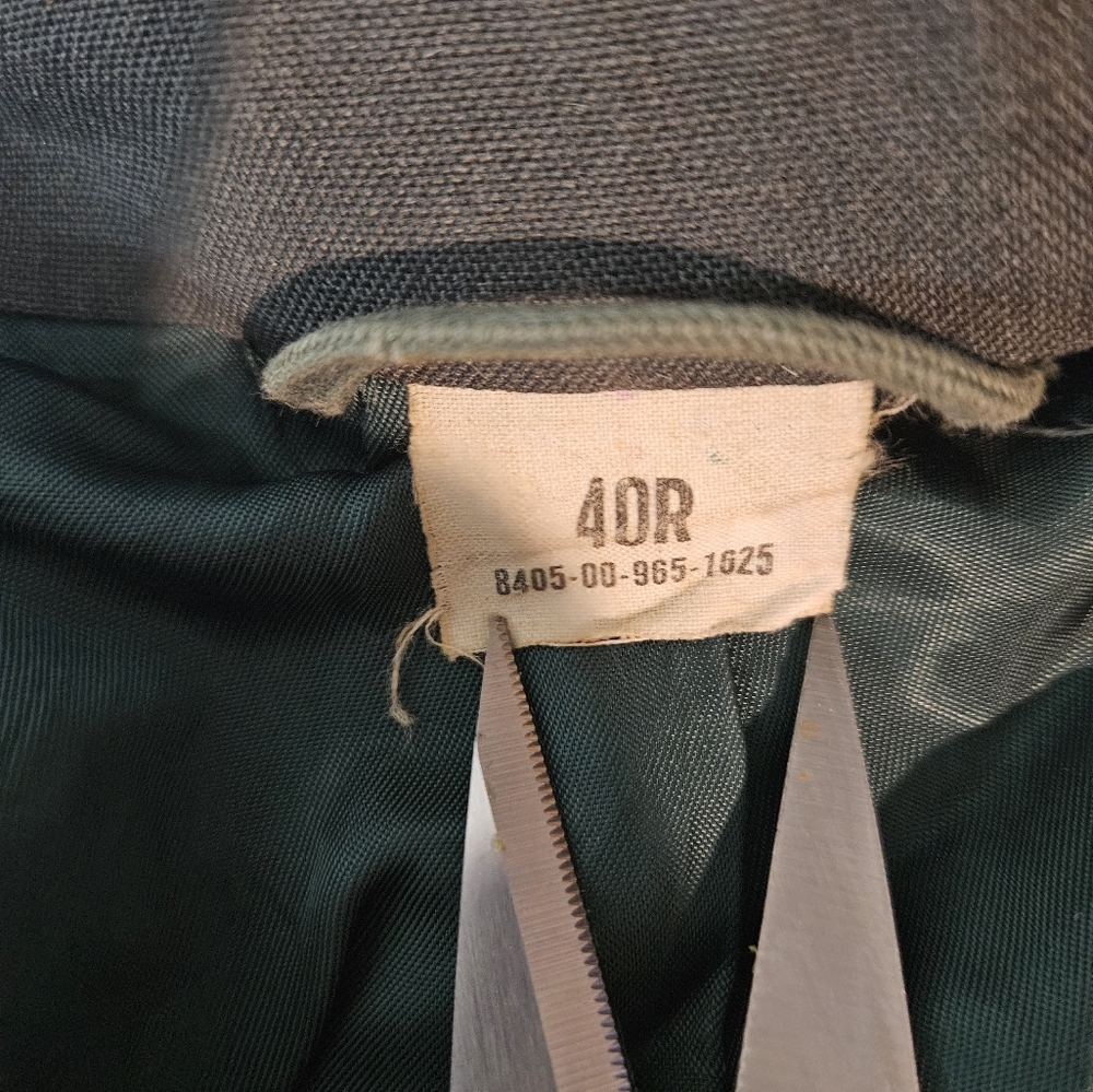 U.S. Army Gray Blazer with Gold Buttons - Picture 8 of 9
